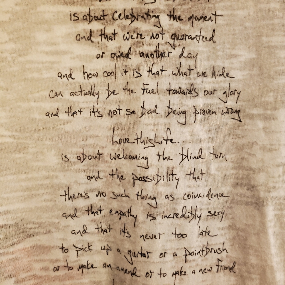 Butterfly Love this Life heathered v neck T shirt small - Picture 3 of 7